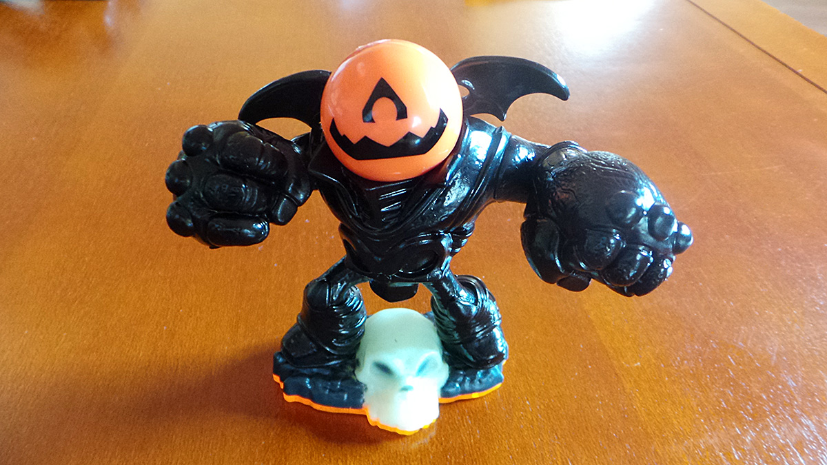 SKYLANDERS GIANTS Eye Brawl Sp cial HALLOWEEN Insert Coin